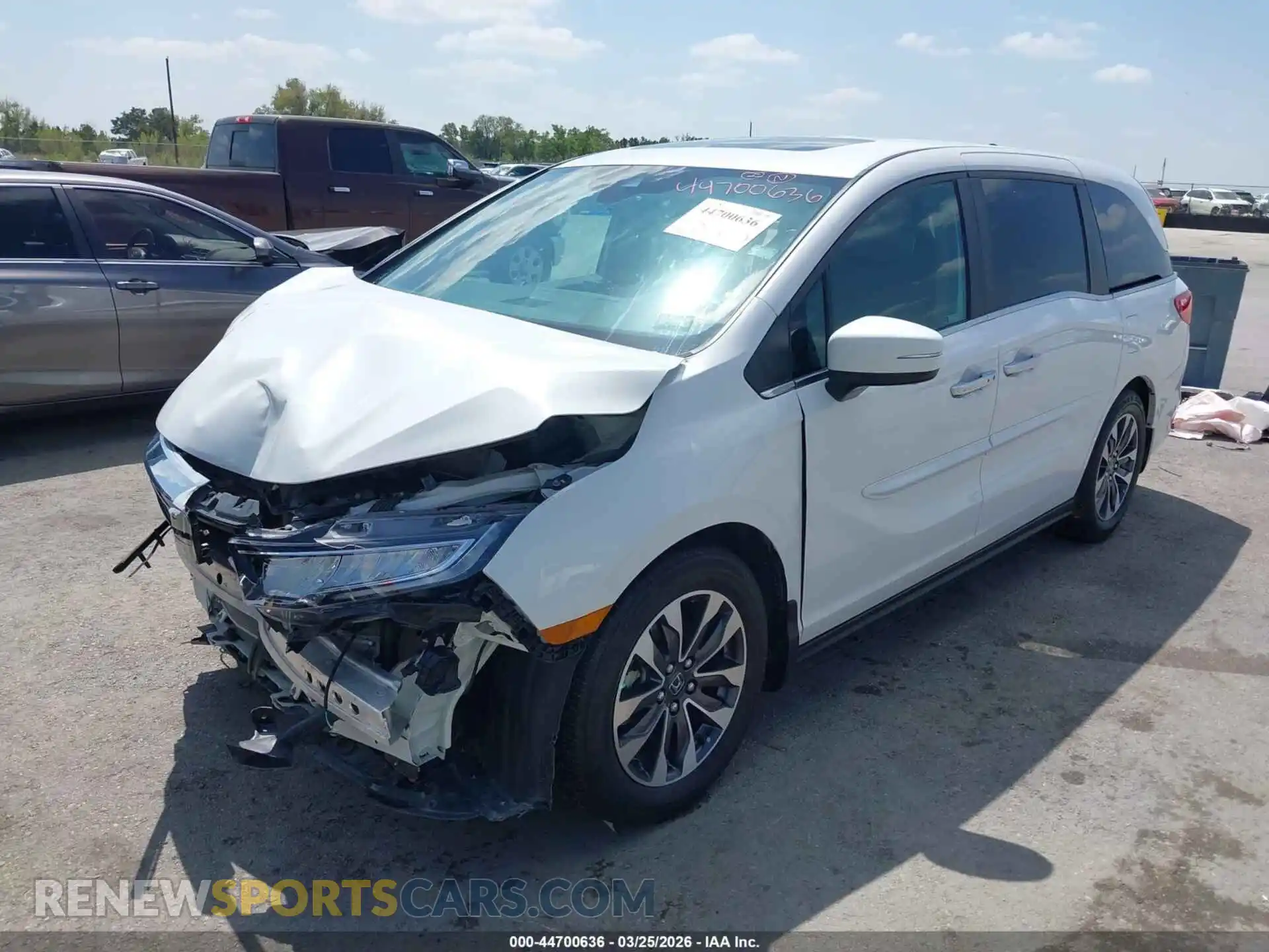 2 Photograph of a damaged car 5FNRL6H64PB031127 HONDA ODYSSEY 2023