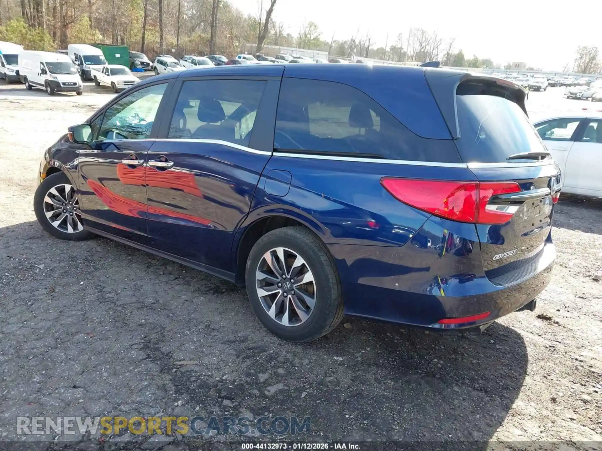 3 Photograph of a damaged car 5FNRL6H66PB010103 HONDA ODYSSEY 2023