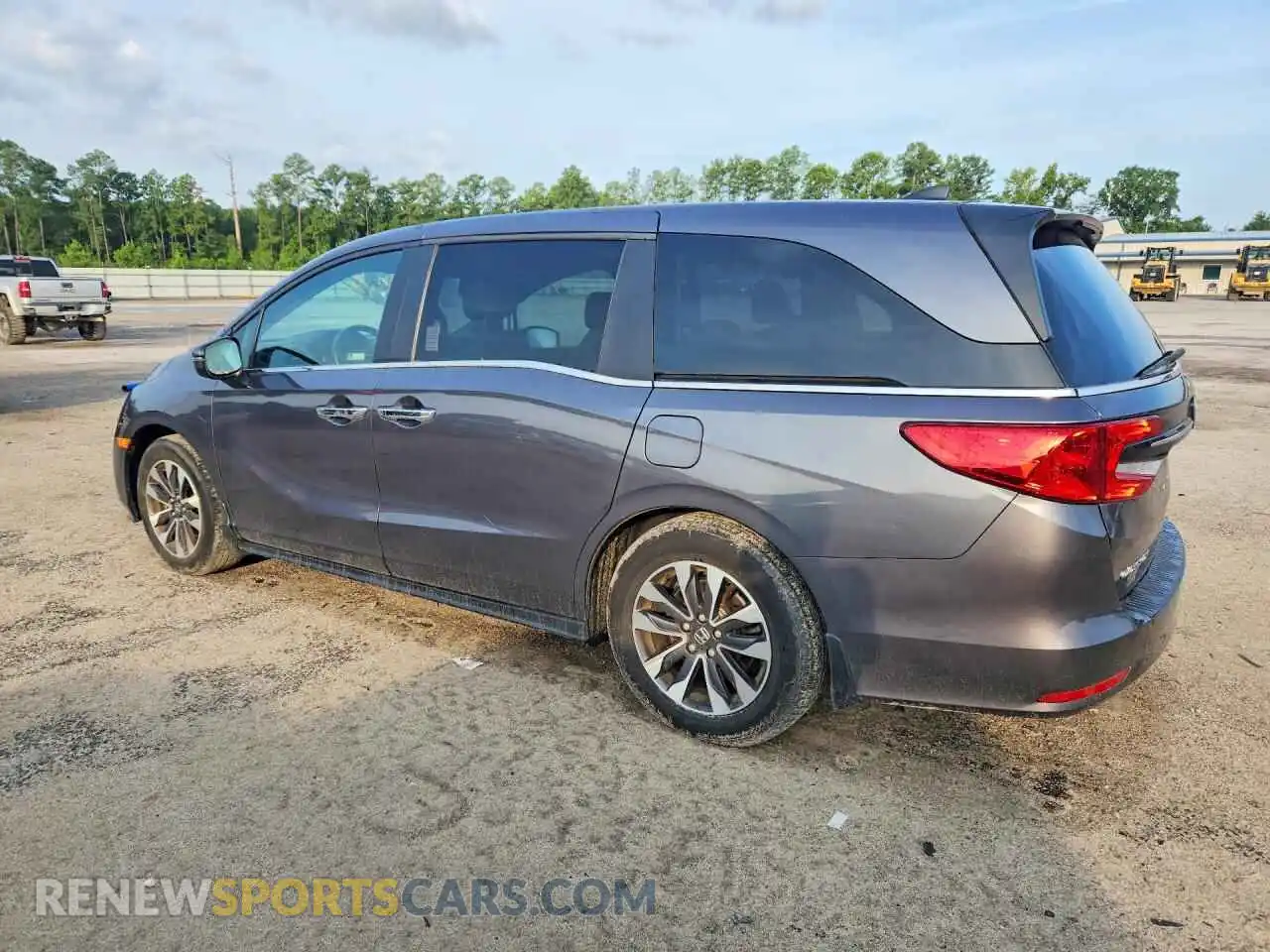 2 Photograph of a damaged car 5FNRL6H67PB069547 HONDA ODYSSEY 2023