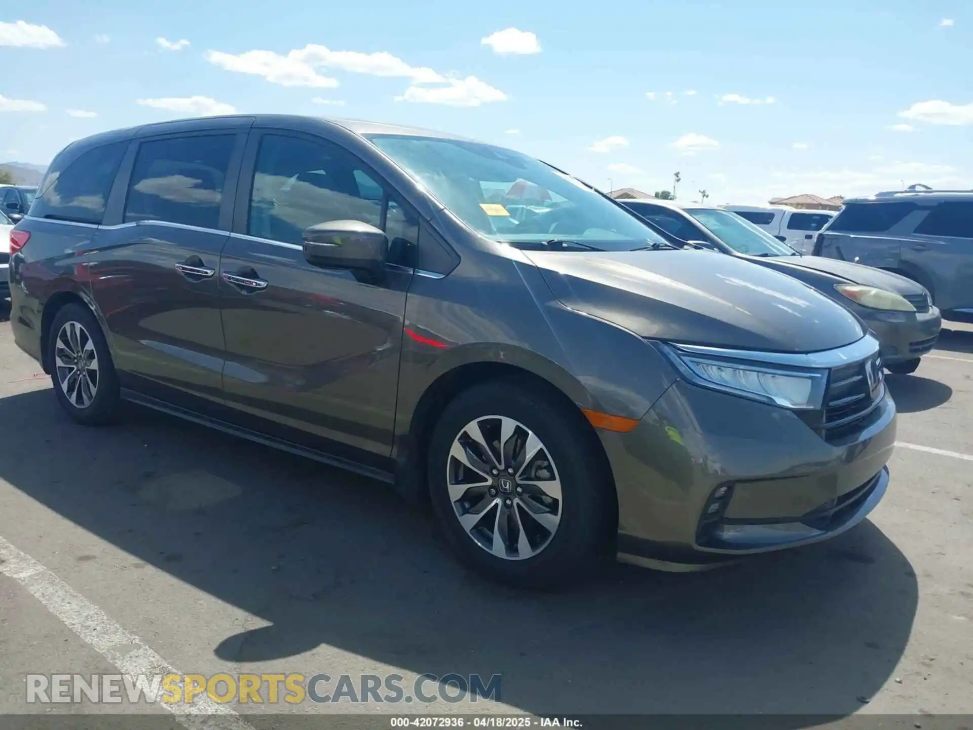 1 Фотография поврежденного автомобиля 5FNRL6H68PB028702 HONDA ODYSSEY 2023