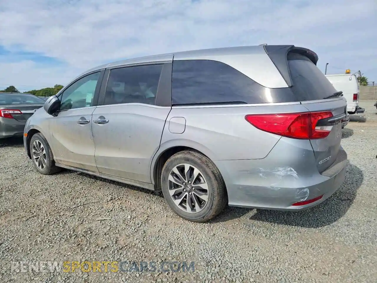 2 Photograph of a damaged car 5FNRL6H6XPB032993 HONDA ODYSSEY 2023