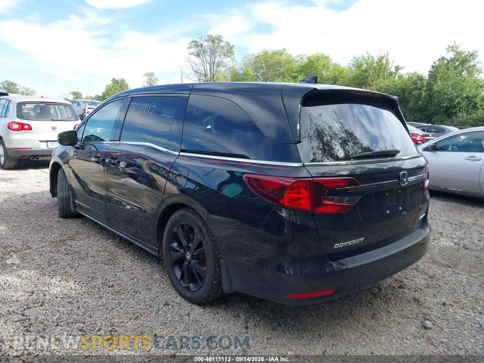 3 Photograph of a damaged car 5FNRL6H73PB067433 HONDA ODYSSEY 2023