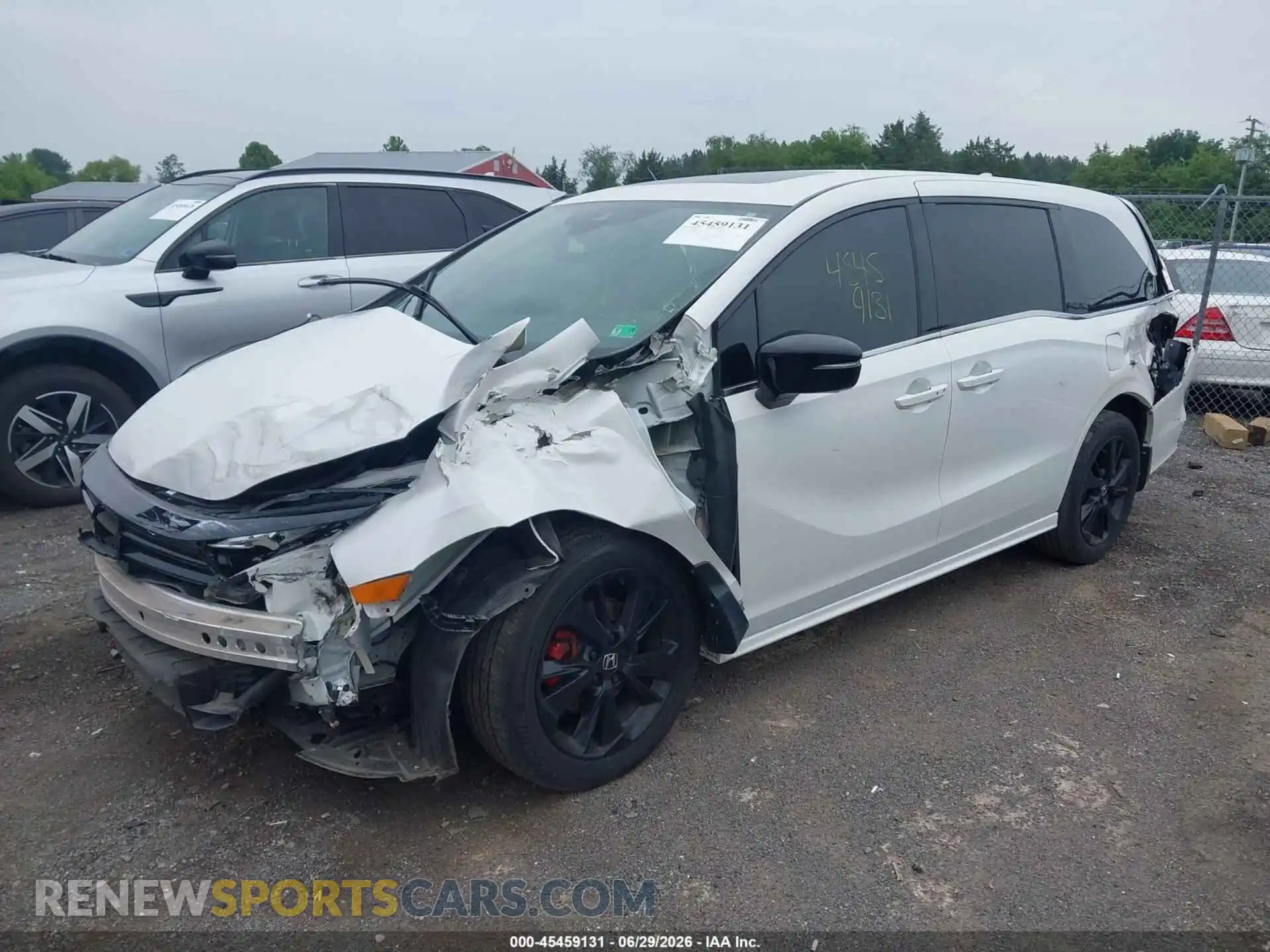 2 Photograph of a damaged car 5FNRL6H77PB070013 HONDA ODYSSEY 2023