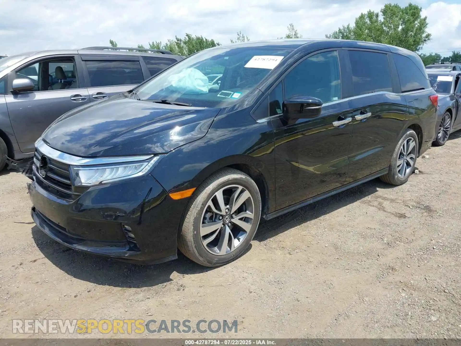 2 Photograph of a damaged car 5FNRL6H80PB013192 HONDA ODYSSEY 2023