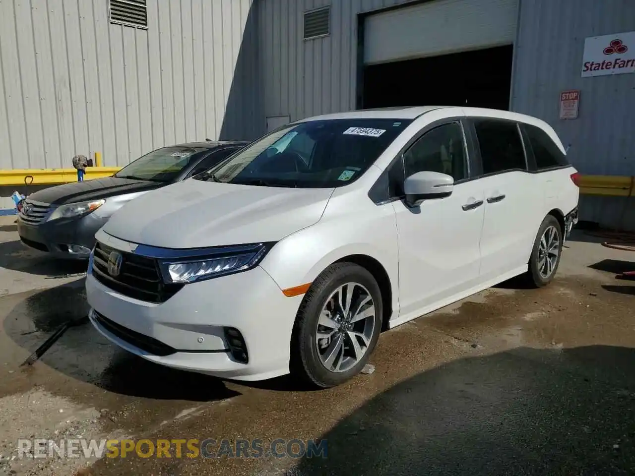 1 Photograph of a damaged car 5FNRL6H80PB024709 HONDA ODYSSEY 2023