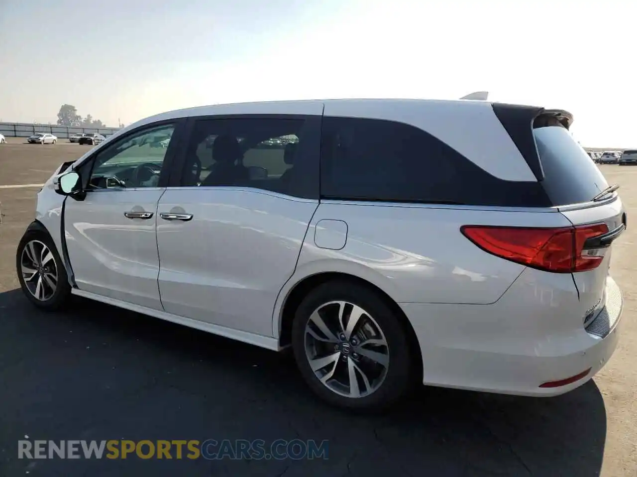 2 fotografías del automóvil dañado 5FNRL6H80PB028193 HONDA ODYSSEY 2023