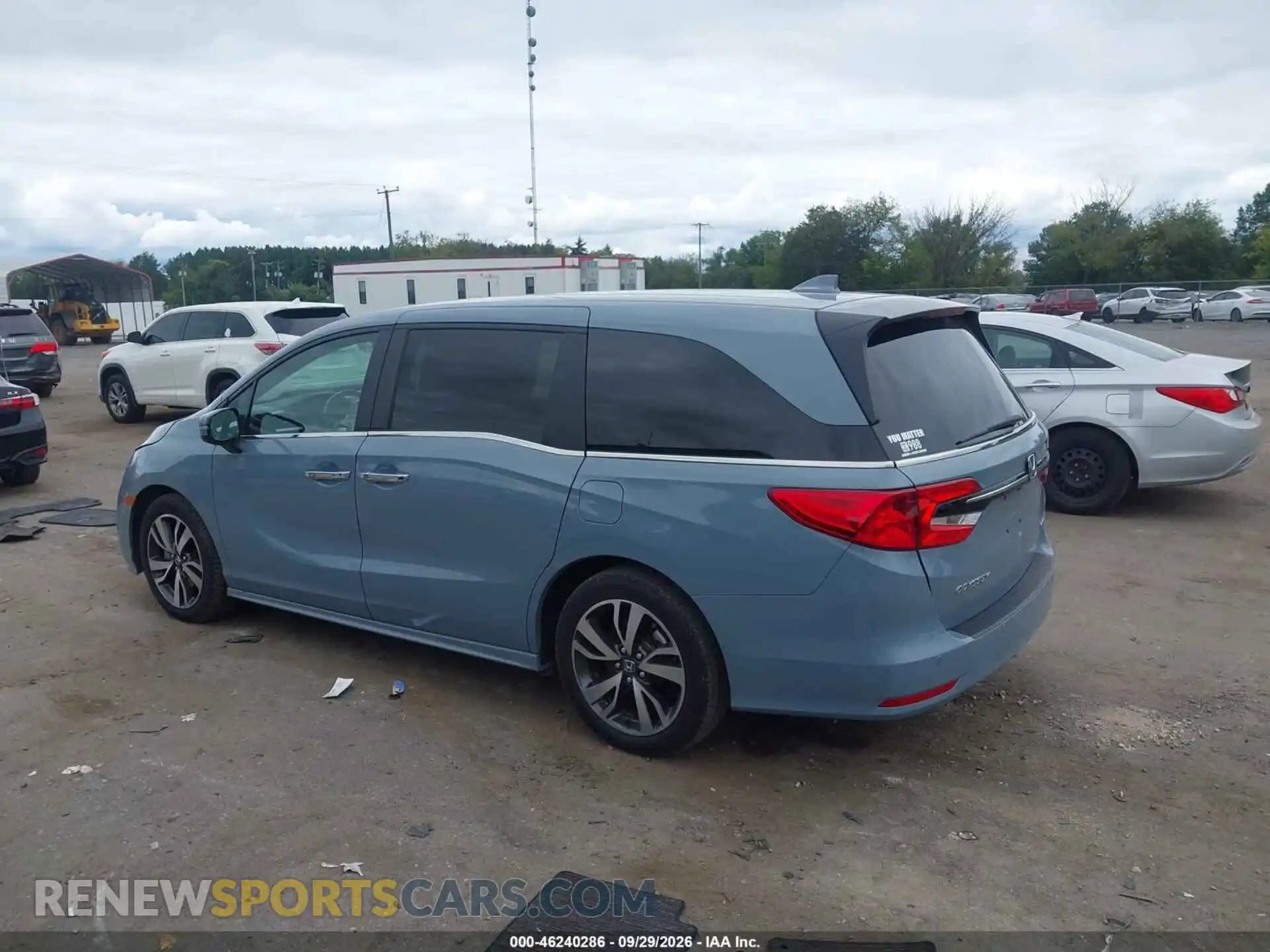 3 Photograph of a damaged car 5FNRL6H80PB045608 HONDA ODYSSEY 2023