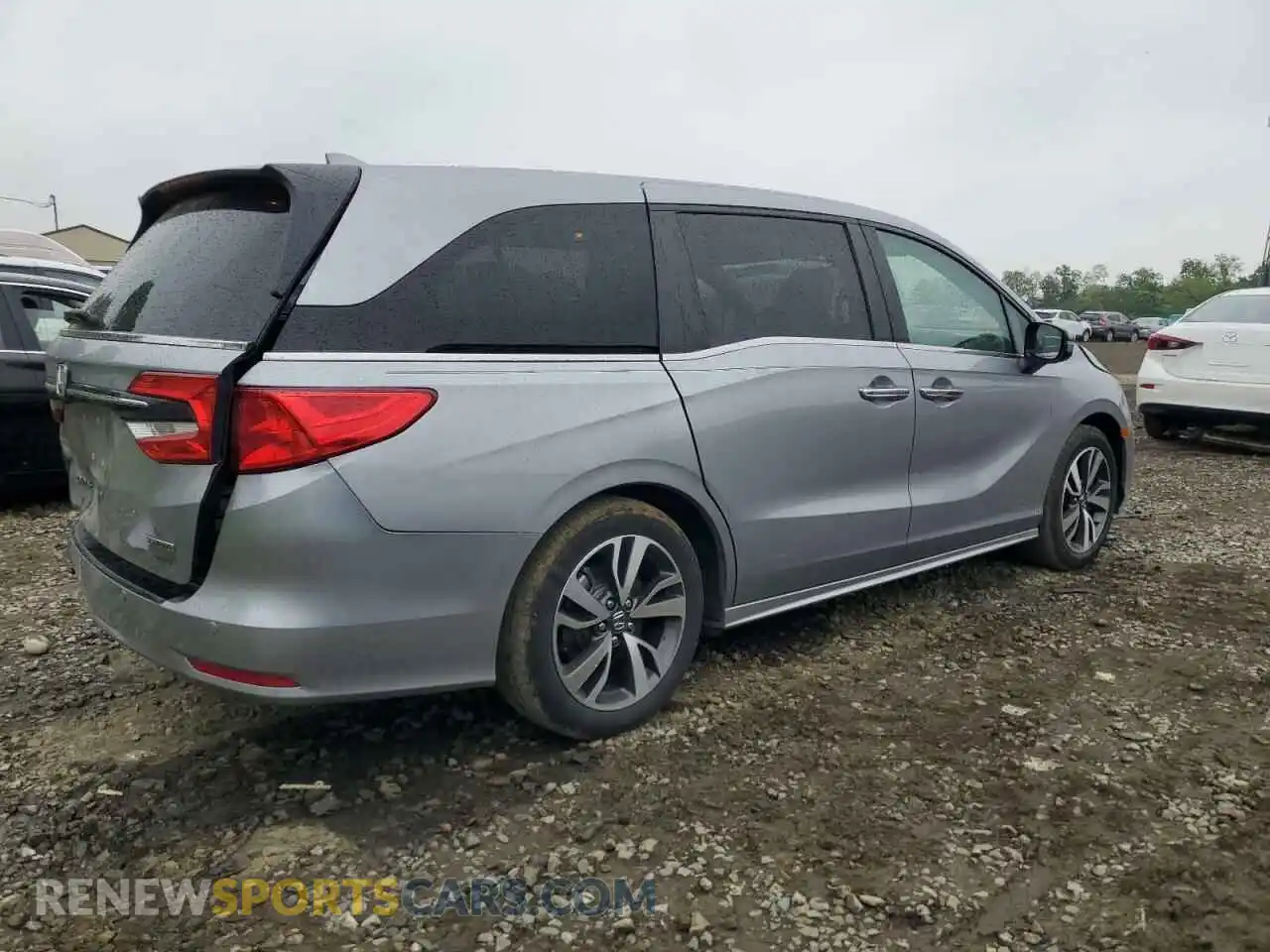 3 Photograph of a damaged car 5FNRL6H80PB069410 HONDA ODYSSEY 2023