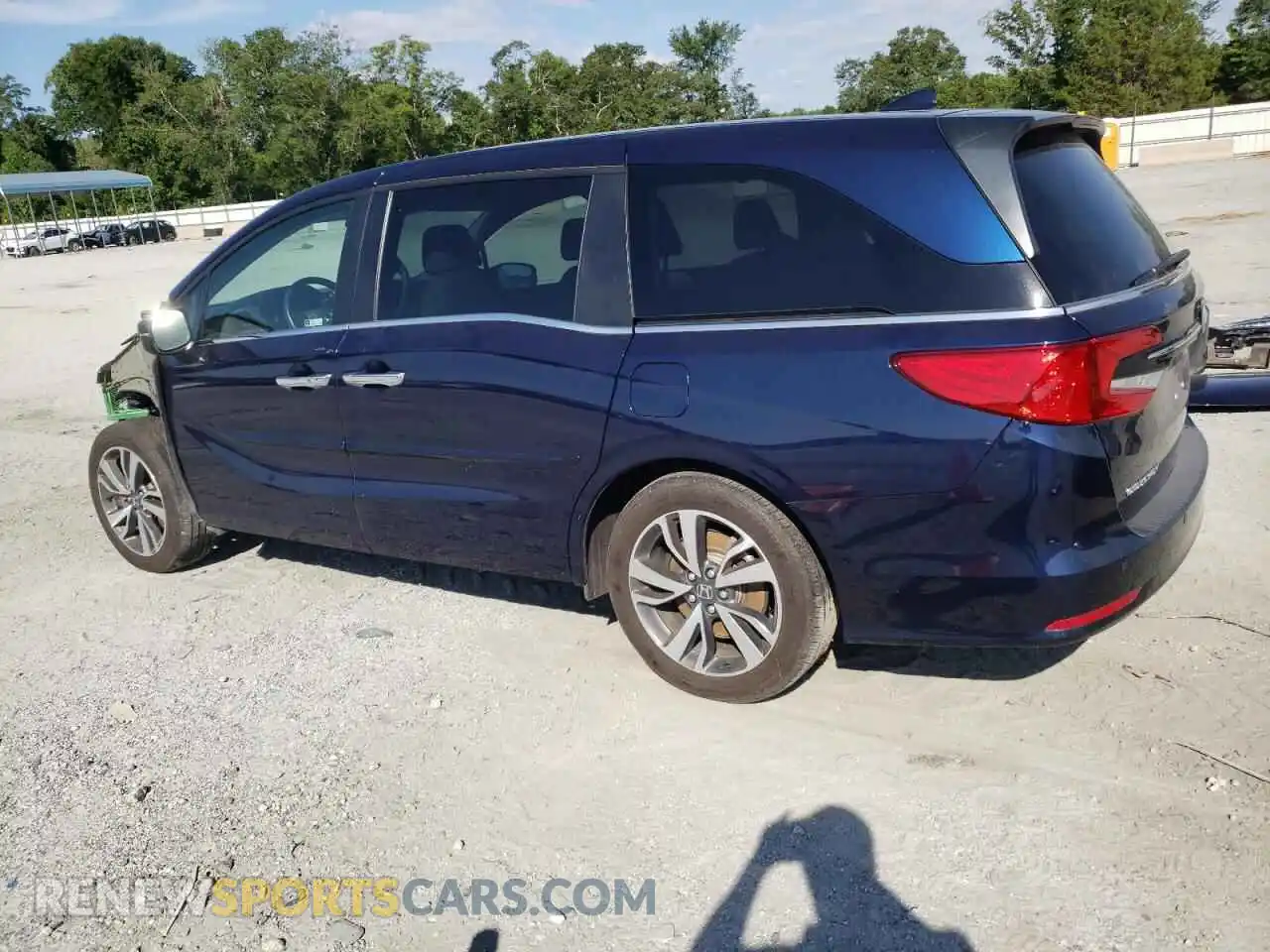 2 Photograph of a damaged car 5FNRL6H81PB010124 HONDA ODYSSEY 2023