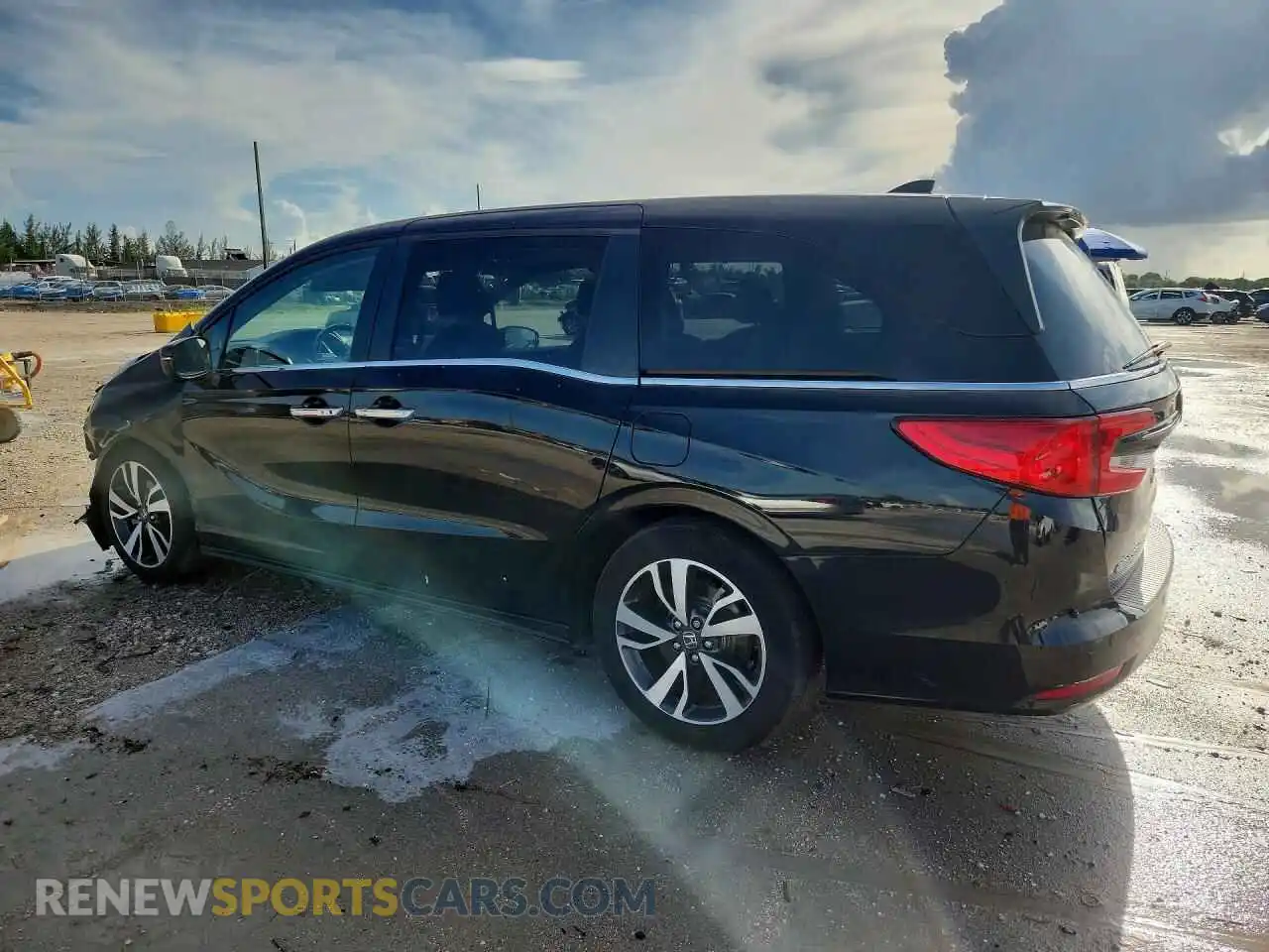 2 fotografías del automóvil dañado 5FNRL6H81PB046329 HONDA ODYSSEY 2023