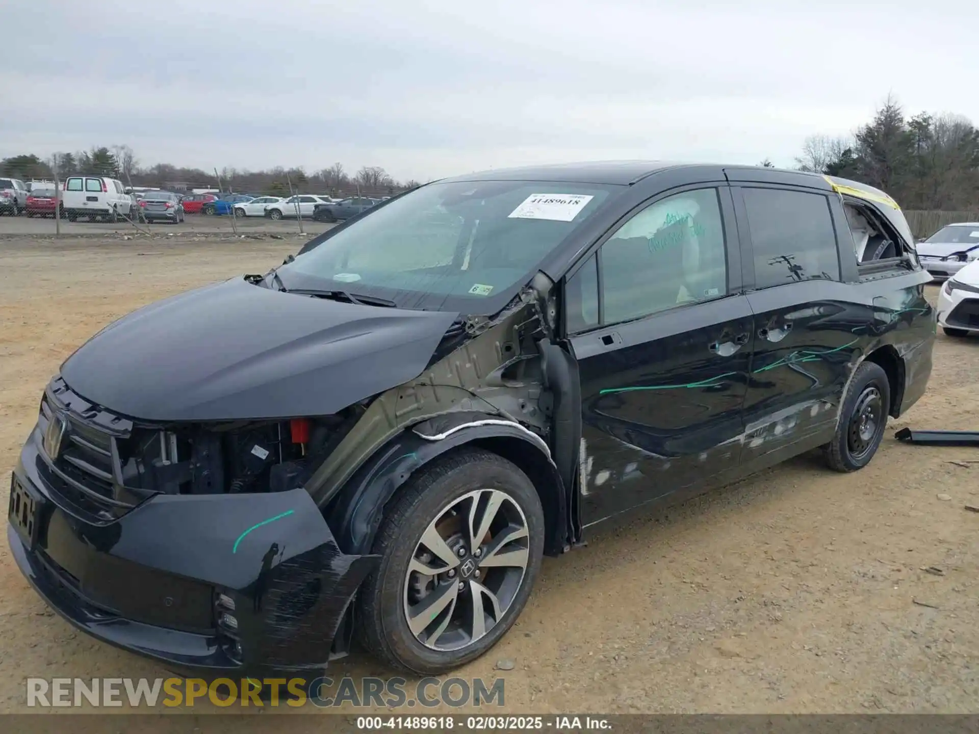 2 Photograph of a damaged car 5FNRL6H81PB068721 HONDA ODYSSEY 2023