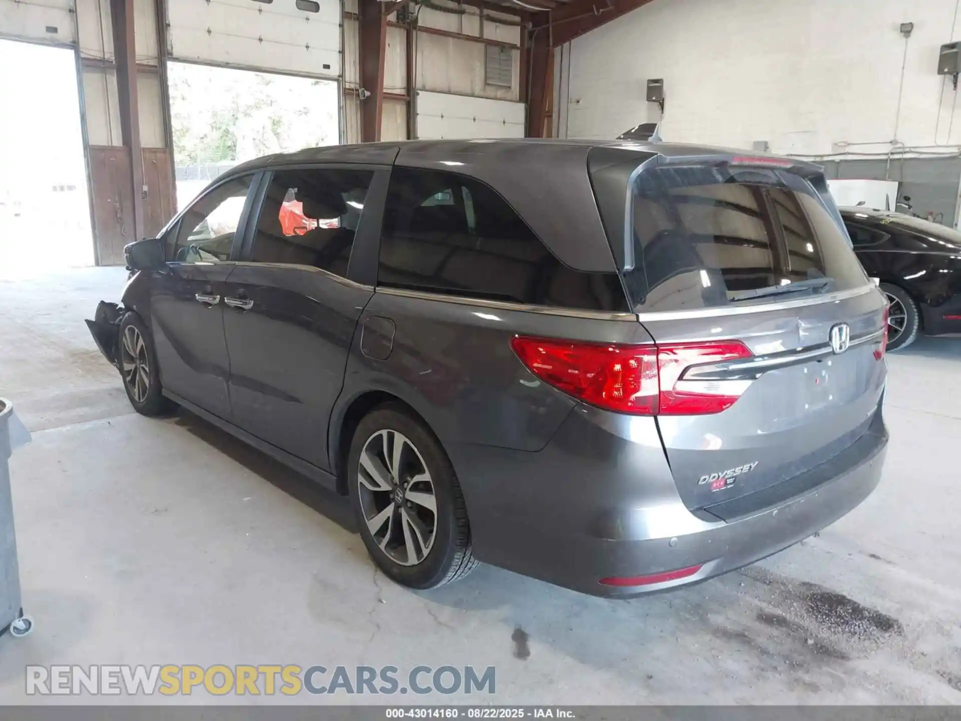 3 Photograph of a damaged car 5FNRL6H82PB017969 HONDA ODYSSEY 2023