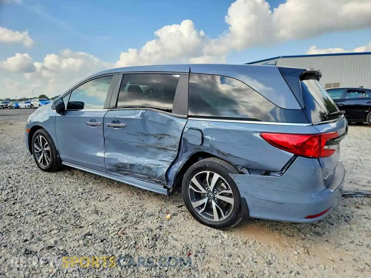 2 Photograph of a damaged car 5FNRL6H82PB070381 HONDA ODYSSEY 2023