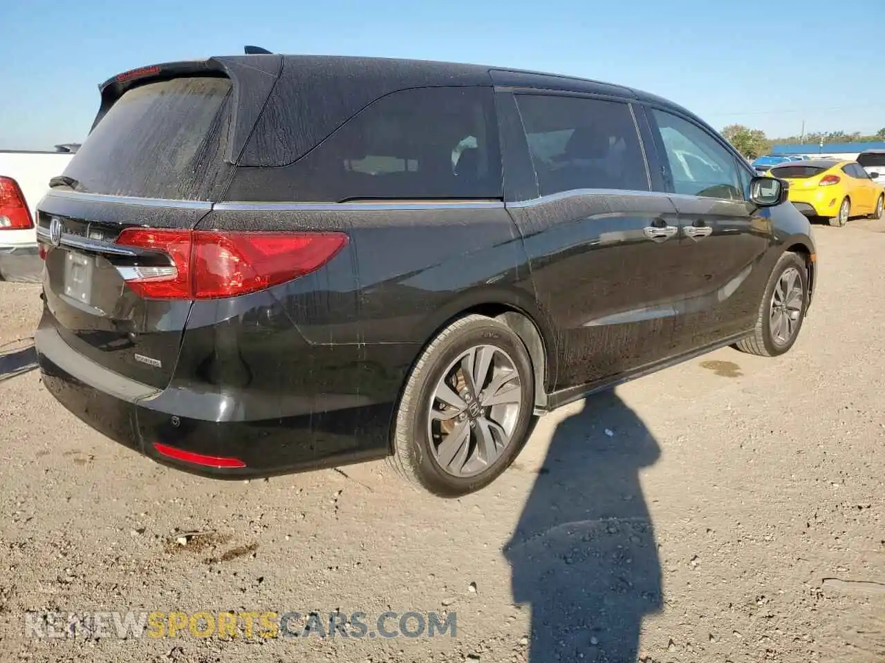 3 fotografías del automóvil dañado 5FNRL6H83PB000016 HONDA ODYSSEY 2023