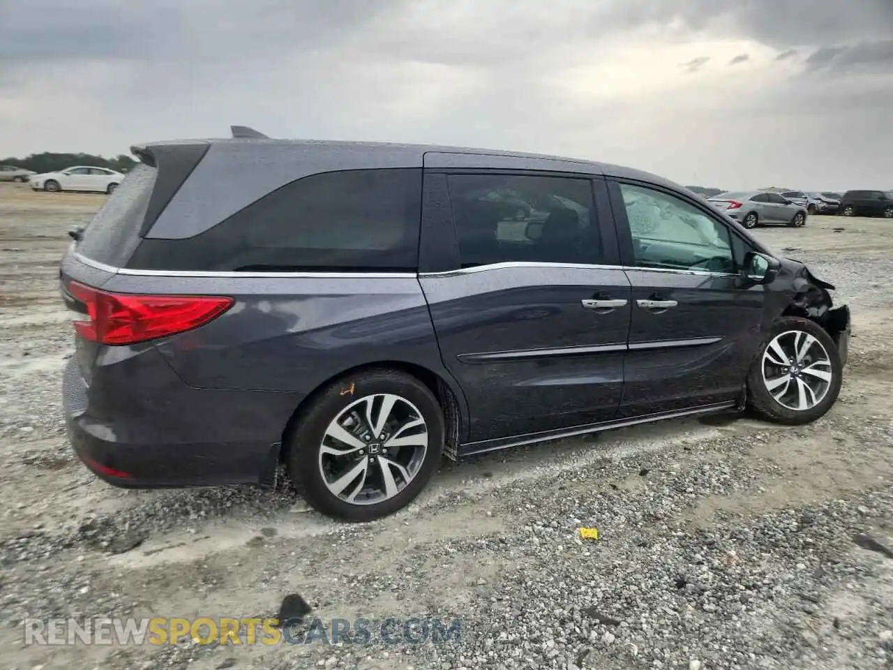 3 Photograph of a damaged car 5FNRL6H83PB005863 HONDA ODYSSEY 2023
