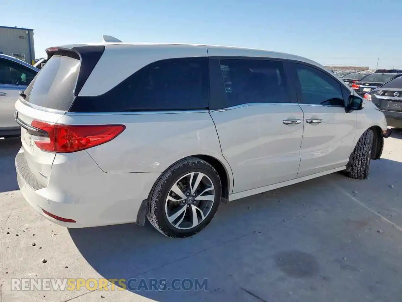 3 Фотография поврежденного автомобиля 5FNRL6H83PB016636 HONDA ODYSSEY 2023