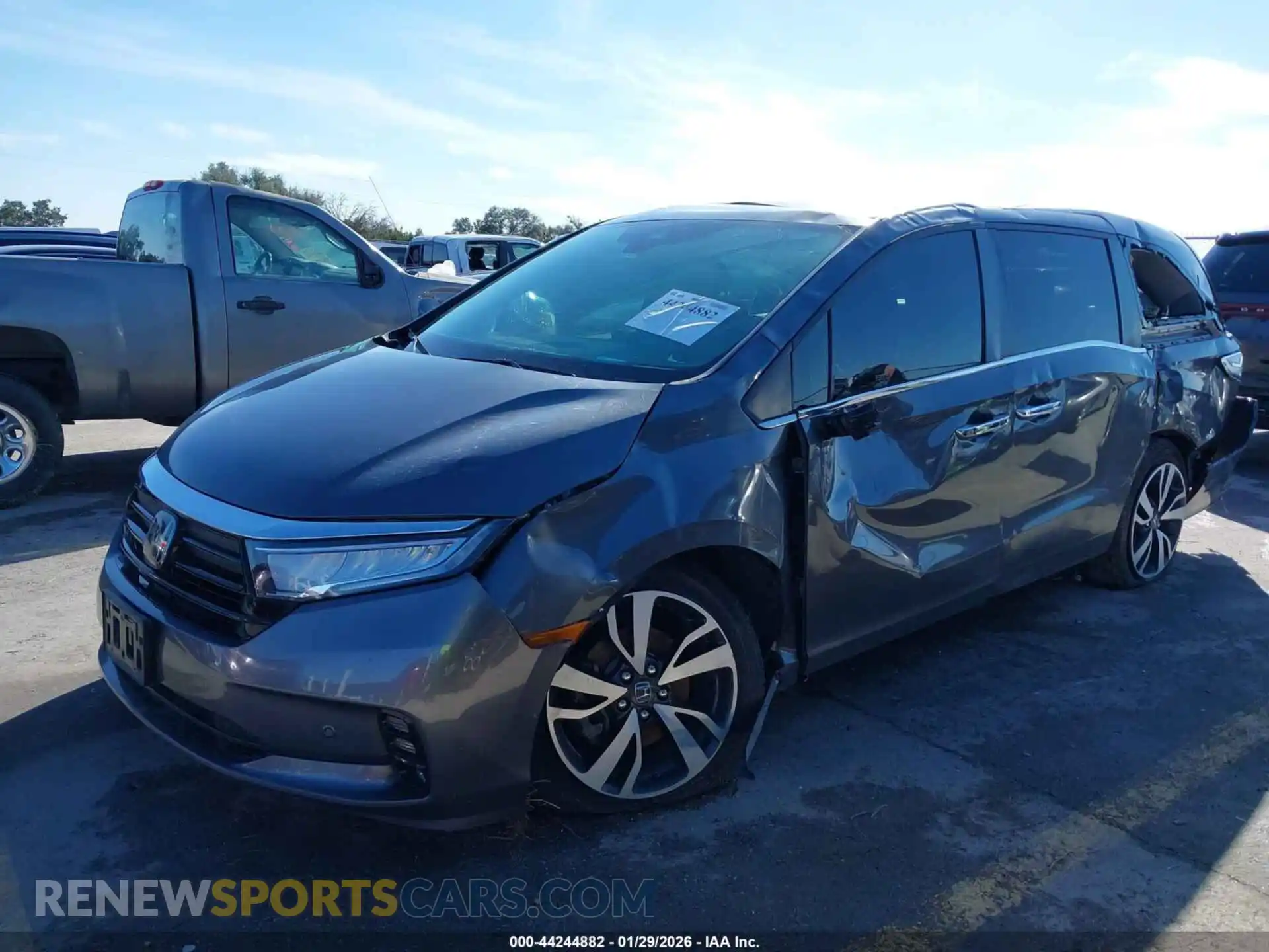 2 Photograph of a damaged car 5FNRL6H83PB045649 HONDA ODYSSEY 2023