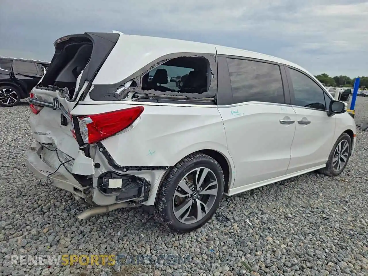 3 fotografías del automóvil dañado 5FNRL6H83PB047059 HONDA ODYSSEY 2023