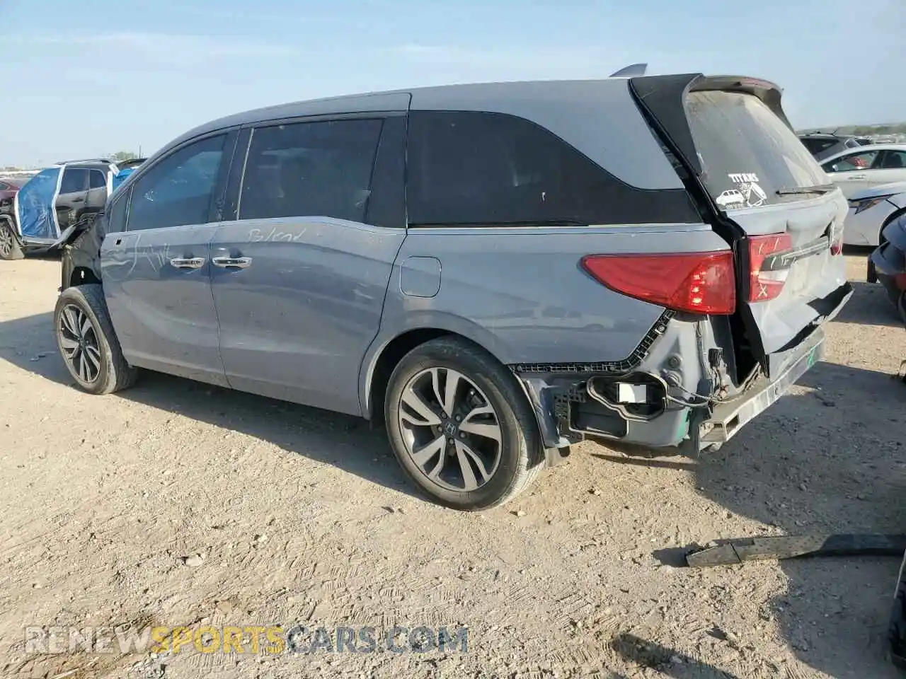 2 Photograph of a damaged car 5FNRL6H85PB001586 HONDA ODYSSEY 2023