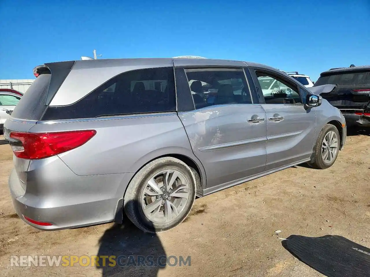 3 Photograph of a damaged car 5FNRL6H85PB047340 HONDA ODYSSEY 2023