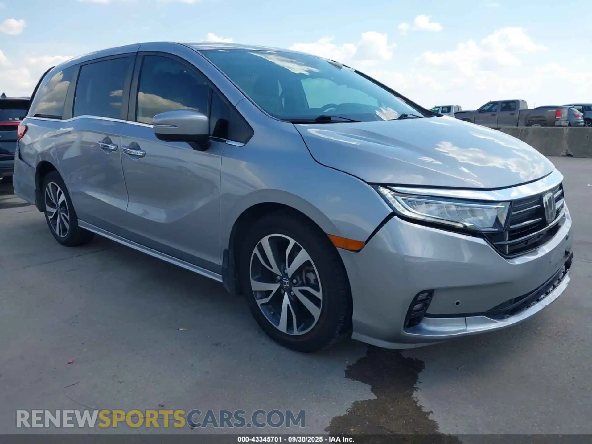 1 Photograph of a damaged car 5FNRL6H86PB037951 HONDA ODYSSEY 2023