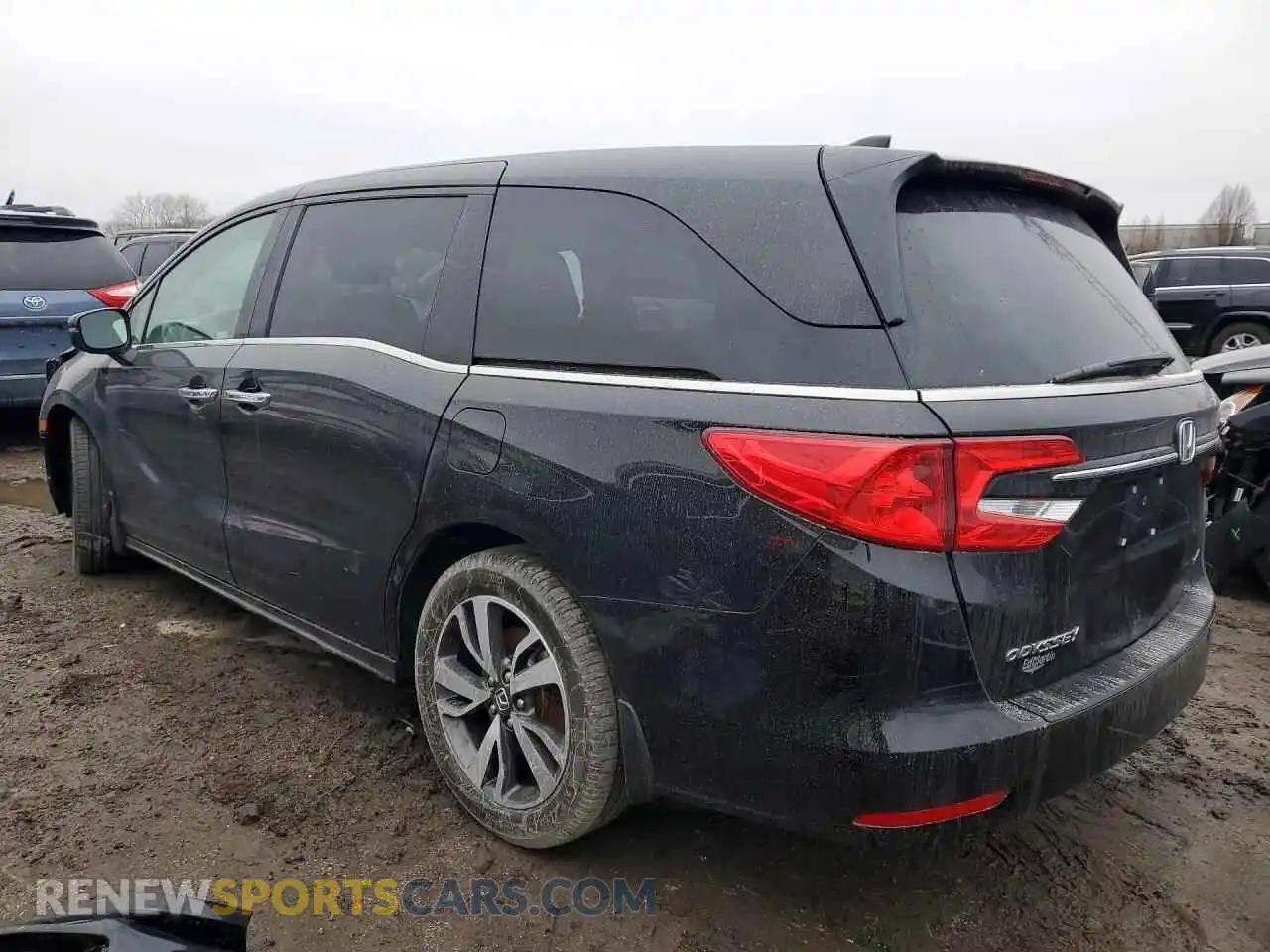 2 Photograph of a damaged car 5FNRL6H86PB039439 HONDA ODYSSEY 2023