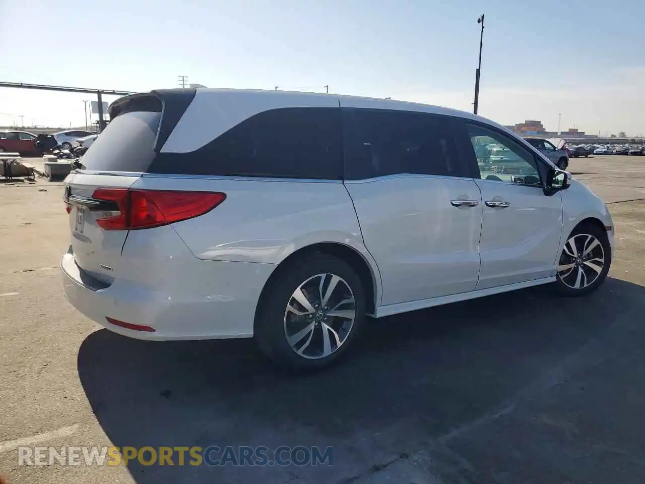 3 Photograph of a damaged car 5FNRL6H86PB049548 HONDA ODYSSEY 2023