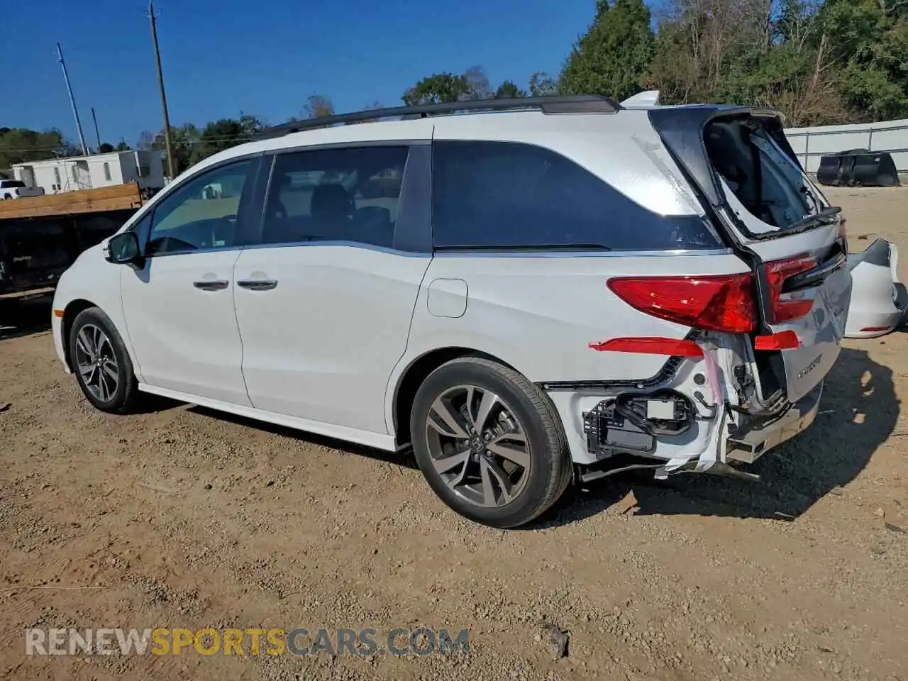 2 Photograph of a damaged car 5FNRL6H87PB001668 HONDA ODYSSEY 2023