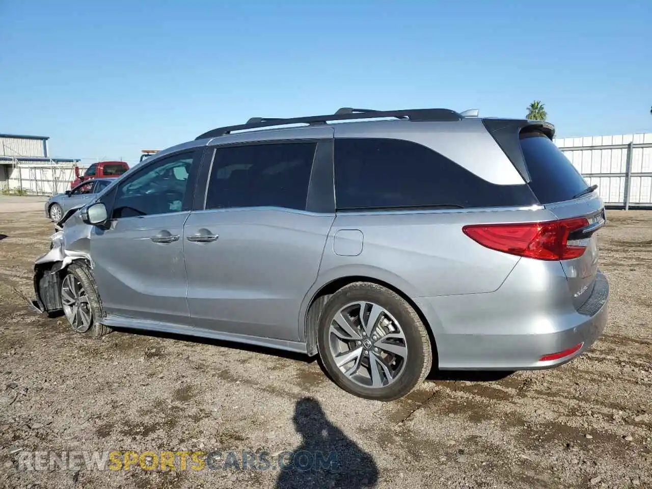 2 Photograph of a damaged car 5FNRL6H87PB032886 HONDA ODYSSEY 2023