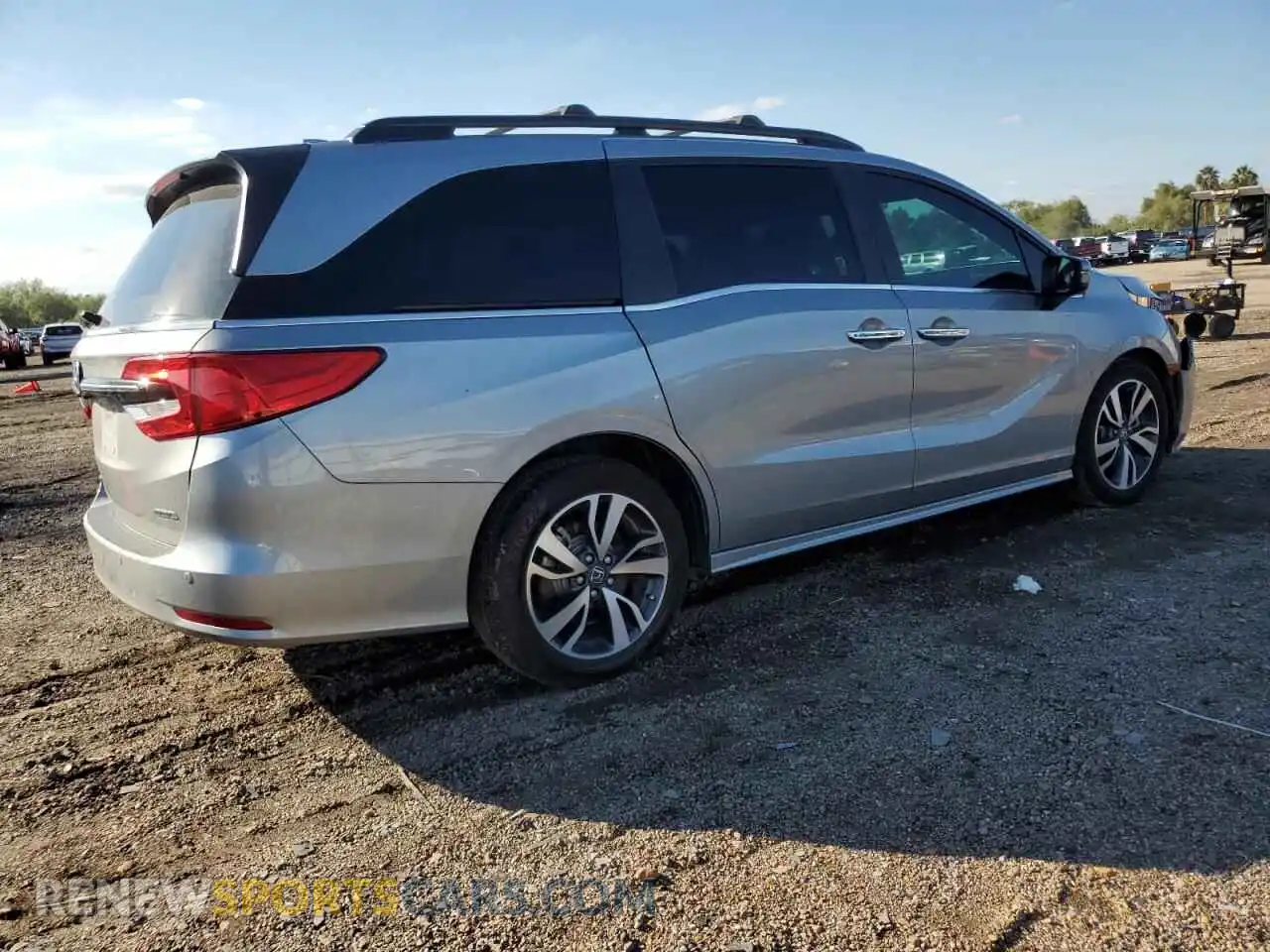 3 Photograph of a damaged car 5FNRL6H87PB032886 HONDA ODYSSEY 2023