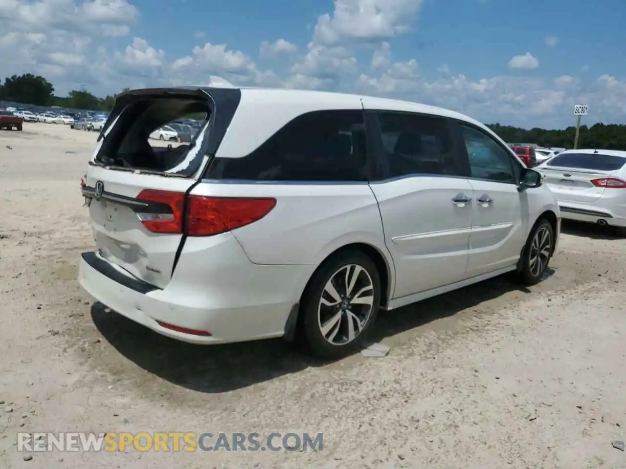 3 Photograph of a damaged car 5FNRL6H87PB048439 HONDA ODYSSEY 2023