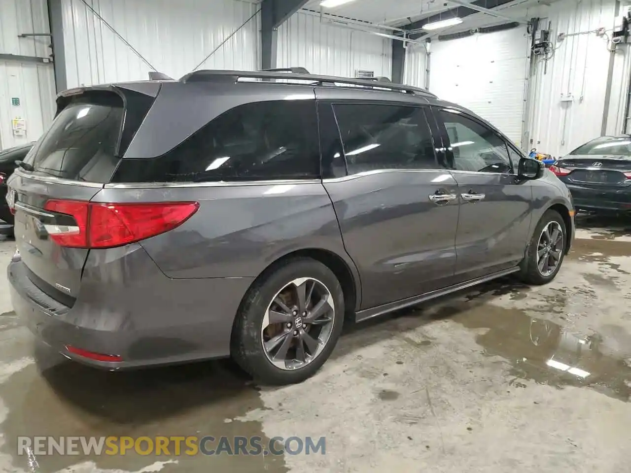 3 Photograph of a damaged car 5FNRL6H87PB500101 HONDA ODYSSEY 2023