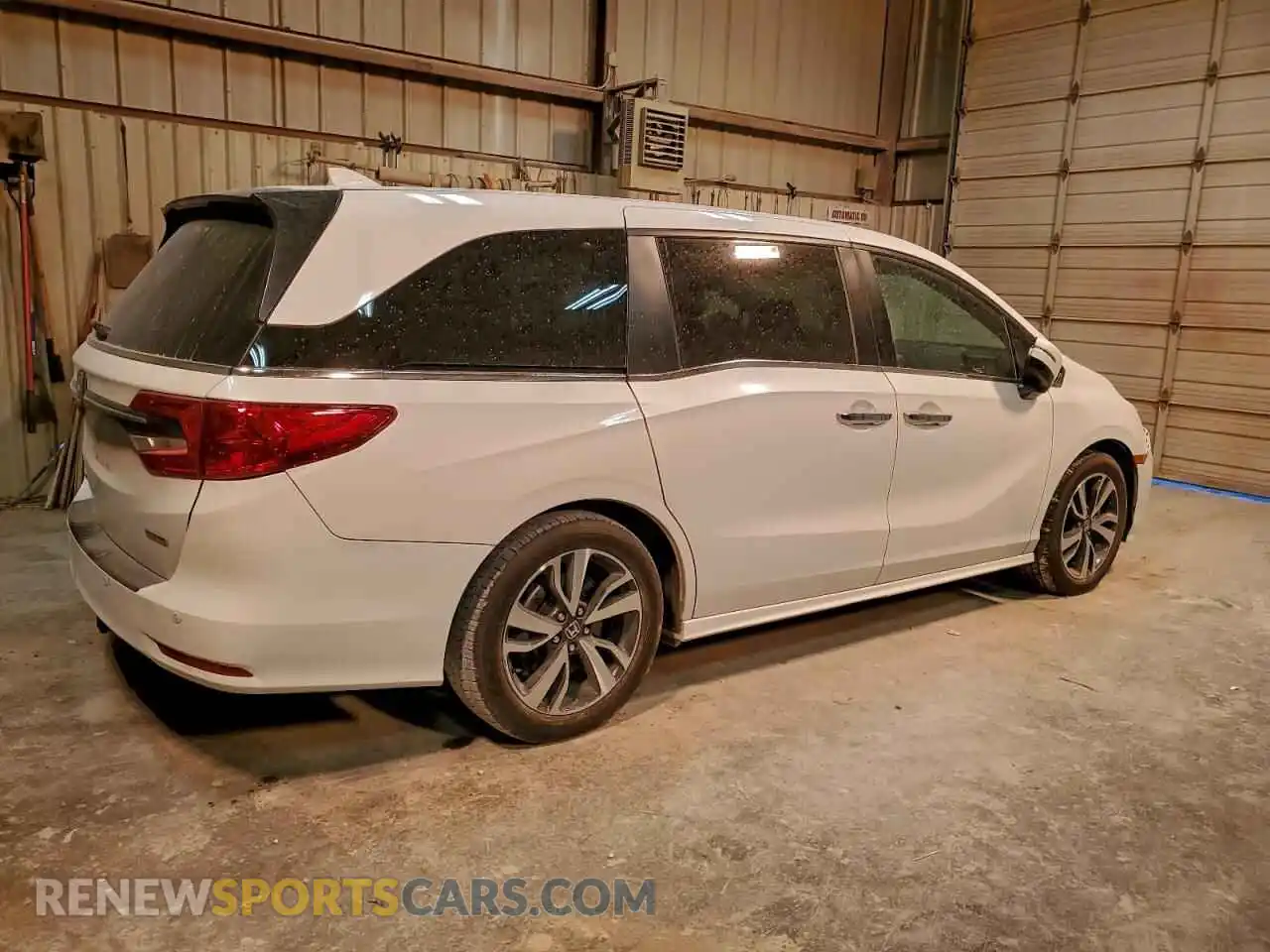 3 Photograph of a damaged car 5FNRL6H88PB044450 HONDA ODYSSEY 2023