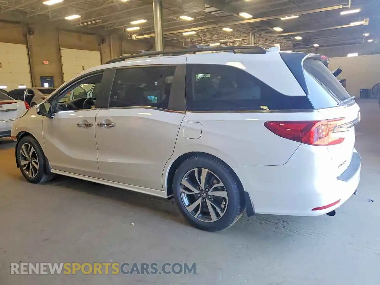 2 Photograph of a damaged car 5FNRL6H88PB046988 HONDA ODYSSEY 2023