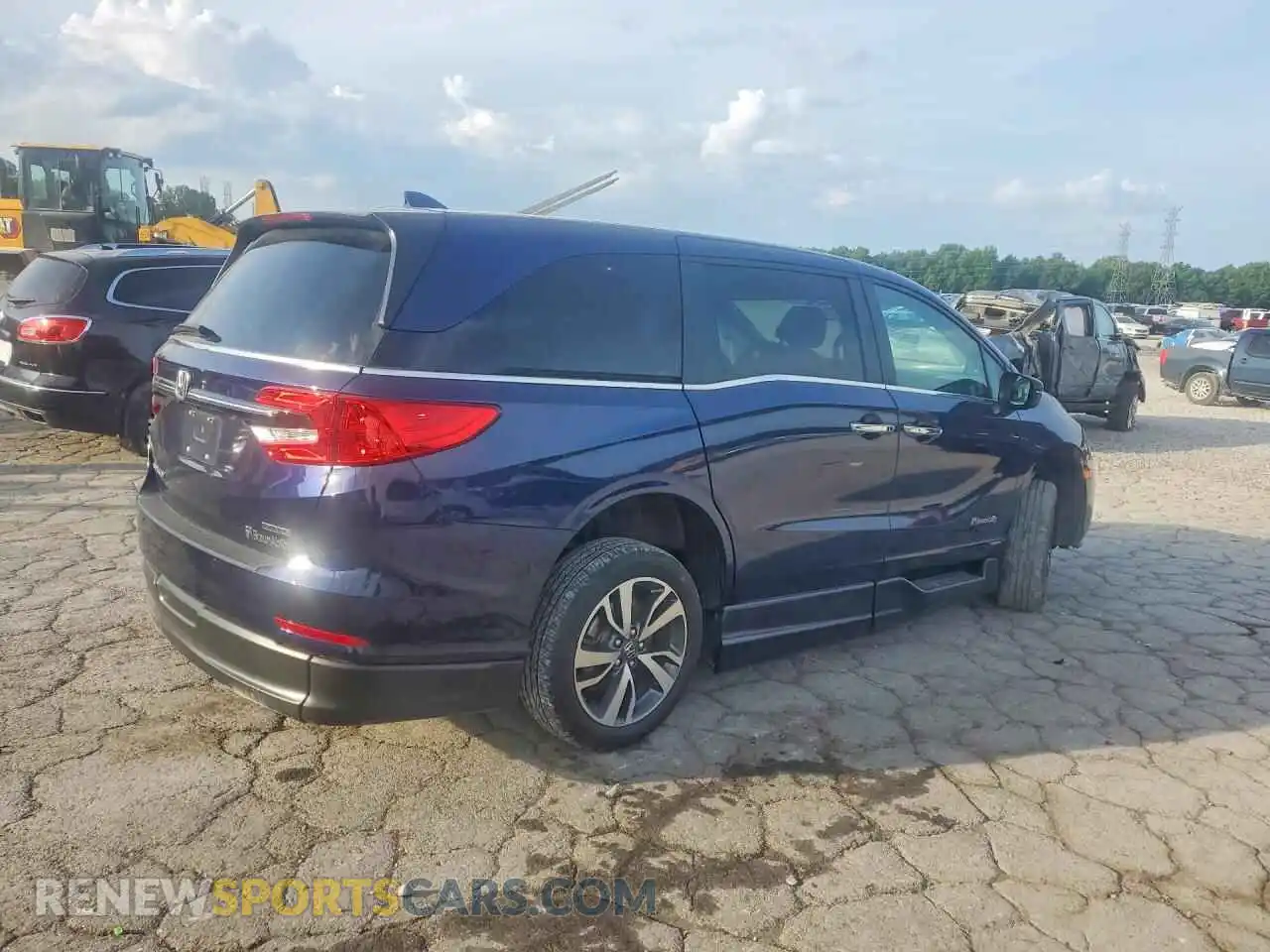 3 Photograph of a damaged car 5FNRL6H89PB011215 HONDA ODYSSEY 2023