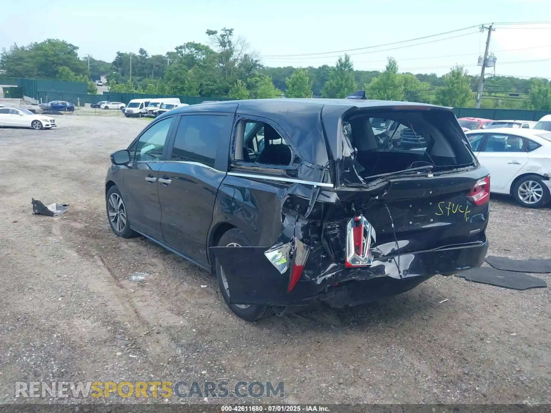 3 Photograph of a damaged car 5FNRL6H89PB022036 HONDA ODYSSEY 2023