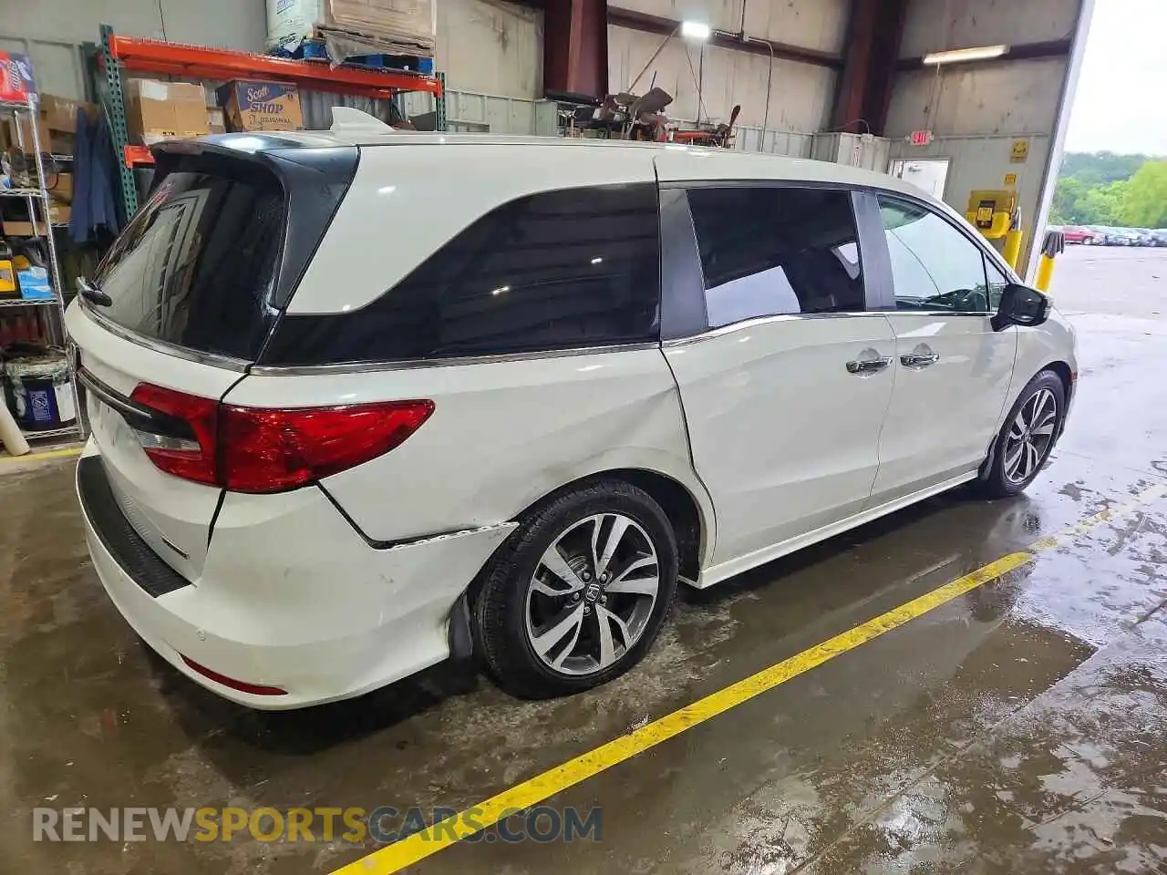 3 Photograph of a damaged car 5FNRL6H89PB055621 HONDA ODYSSEY 2023
