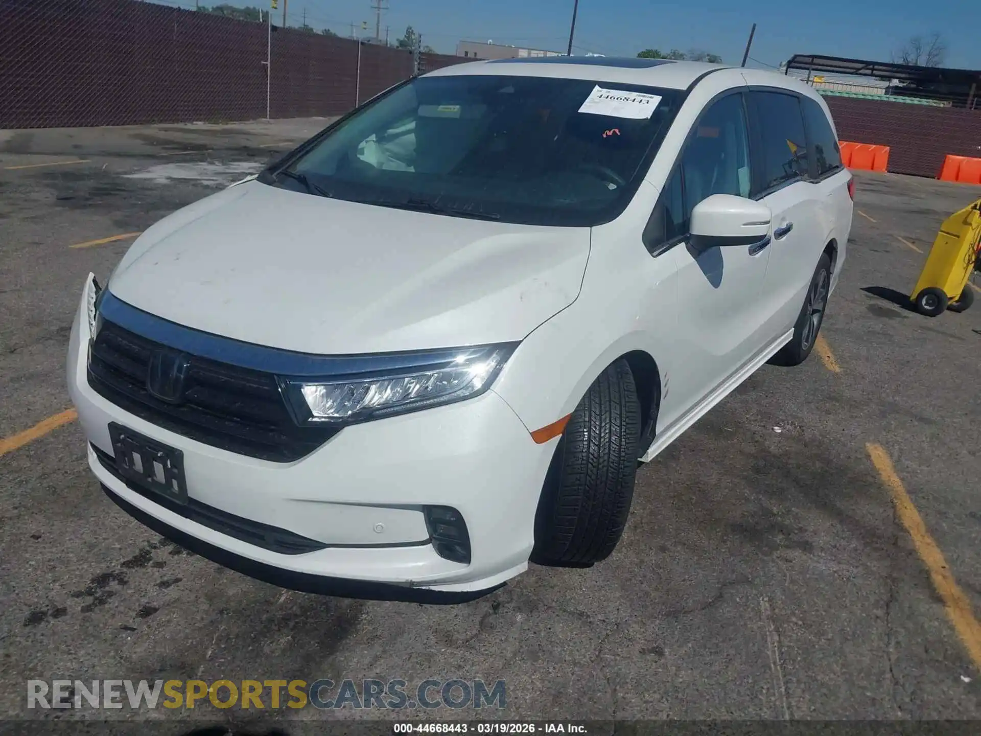 2 Photograph of a damaged car 5FNRL6H8XPB022207 HONDA ODYSSEY 2023
