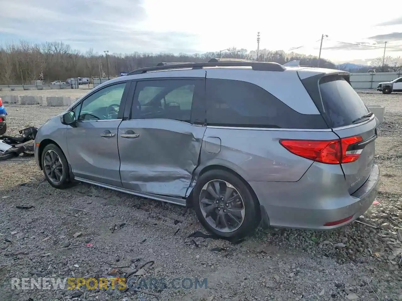 2 Photograph of a damaged car 5FNRL6H90PB004338 HONDA ODYSSEY 2023