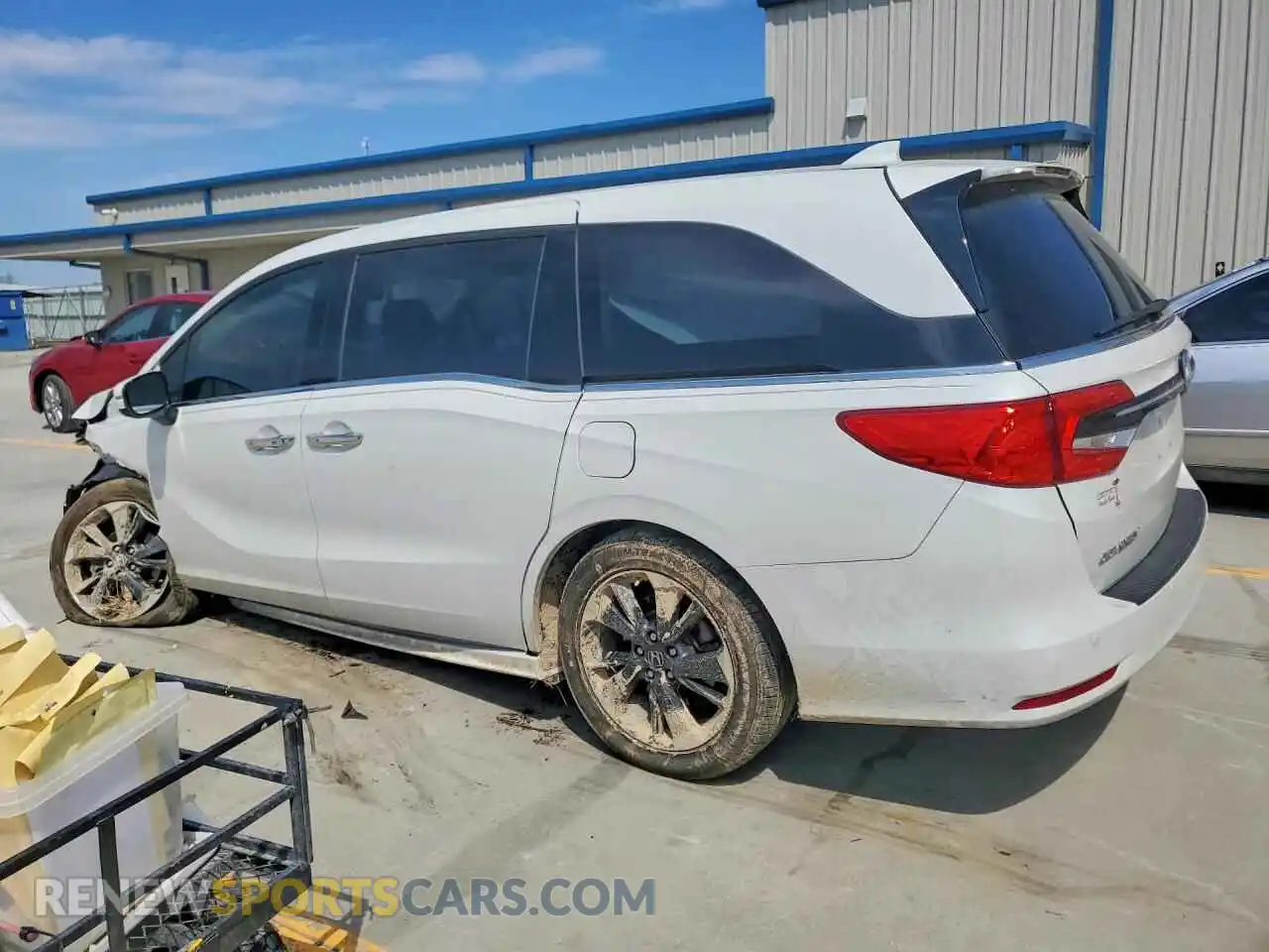 2 Photograph of a damaged car 5FNRL6H92PB016927 HONDA ODYSSEY 2023