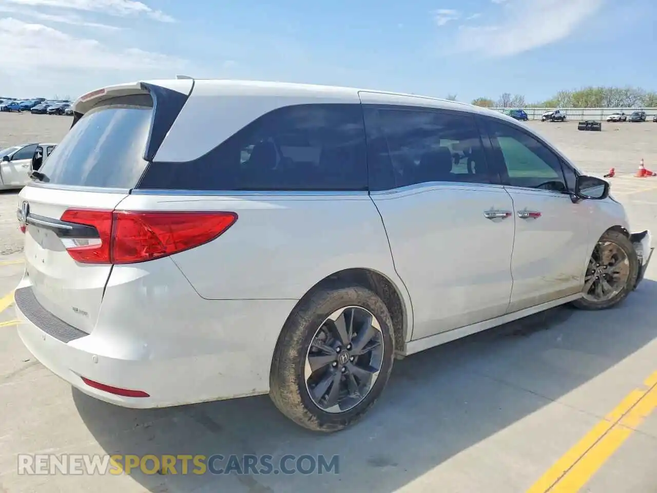 3 Photograph of a damaged car 5FNRL6H92PB016927 HONDA ODYSSEY 2023
