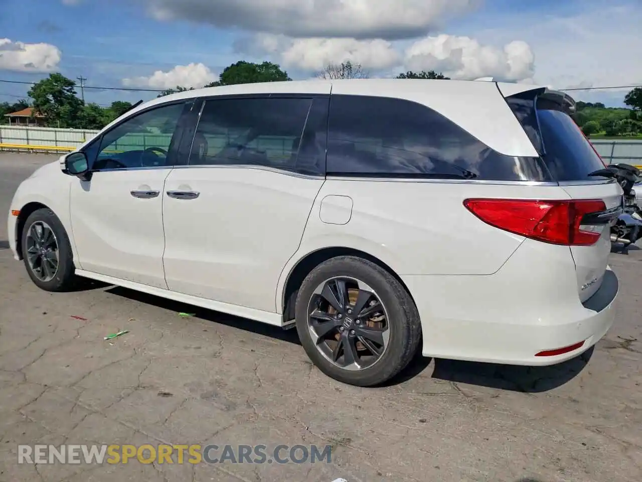 2 Photograph of a damaged car 5FNRL6H92PB053508 HONDA ODYSSEY 2023