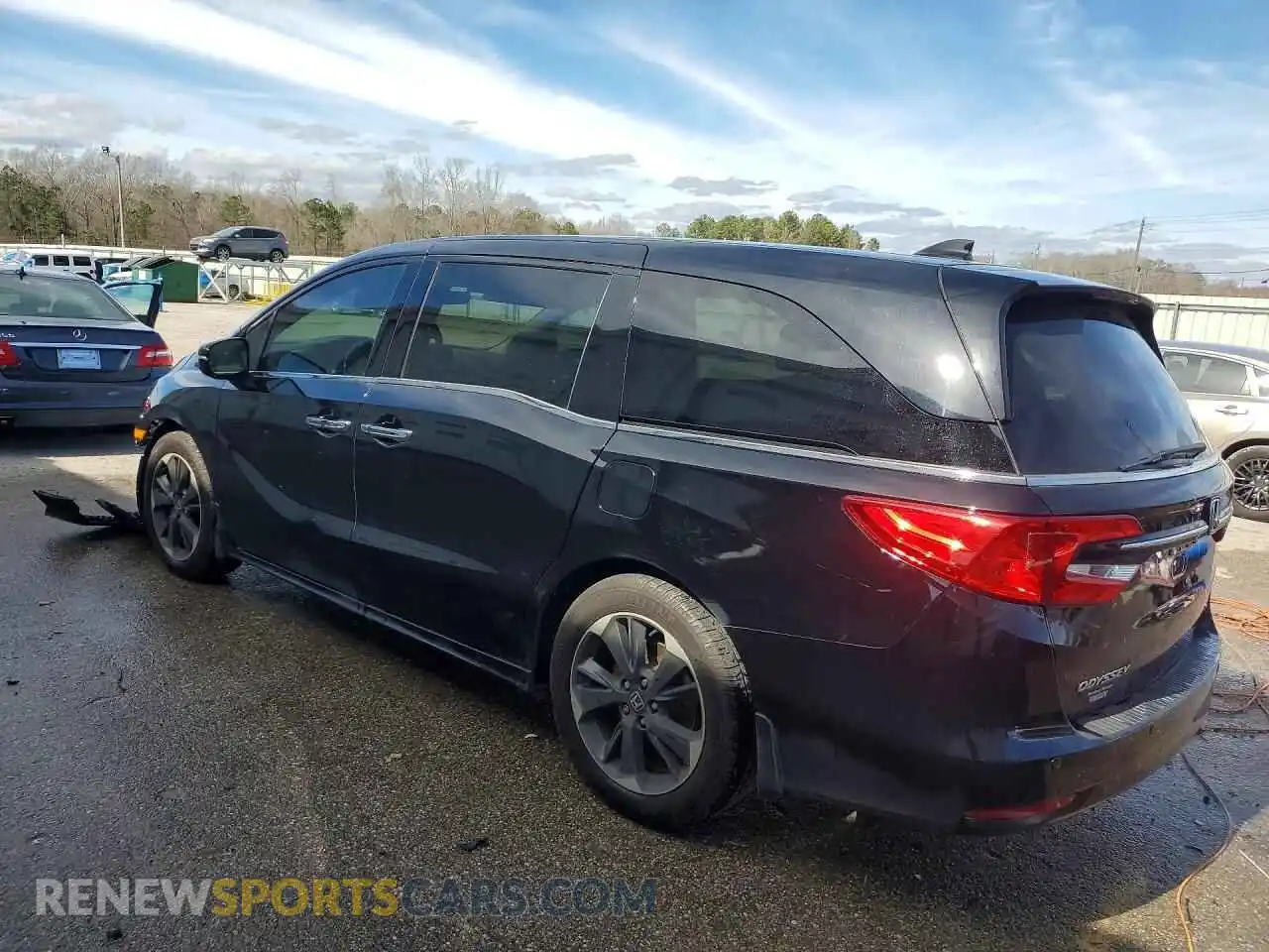 2 Photograph of a damaged car 5FNRL6H92PB073015 HONDA ODYSSEY 2023