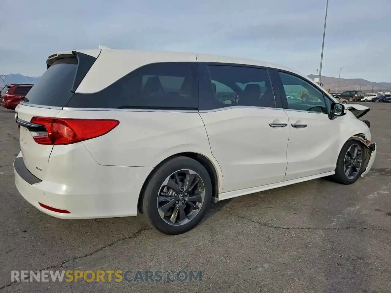 3 Фотография поврежденного автомобиля 5FNRL6H94PB075705 HONDA ODYSSEY 2023