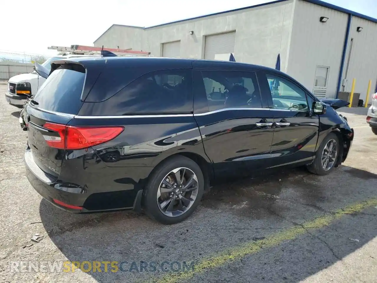 3 Photograph of a damaged car 5FNRL6H96PB006305 HONDA ODYSSEY 2023
