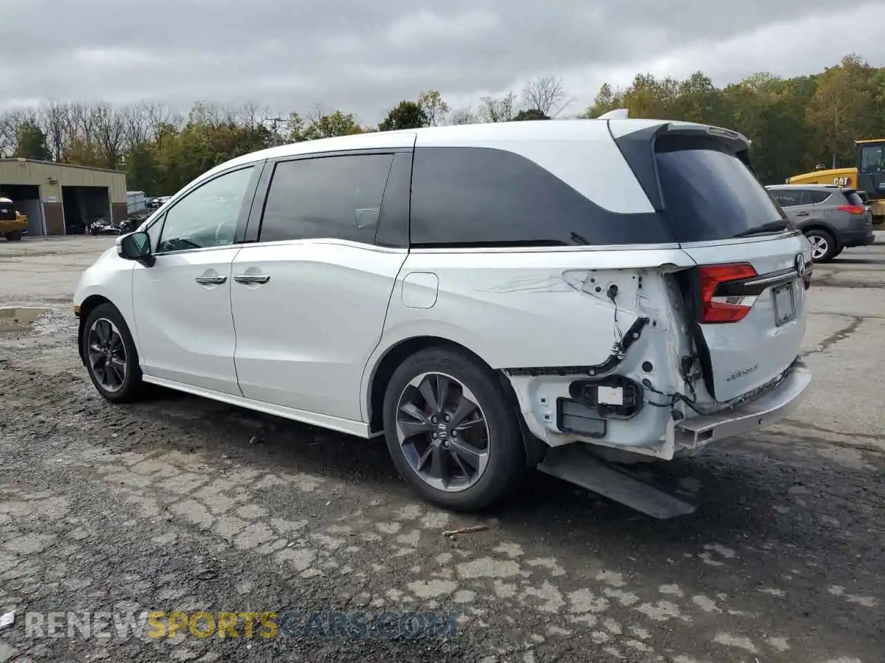2 Photograph of a damaged car 5FNRL6H97PB003946 HONDA ODYSSEY 2023