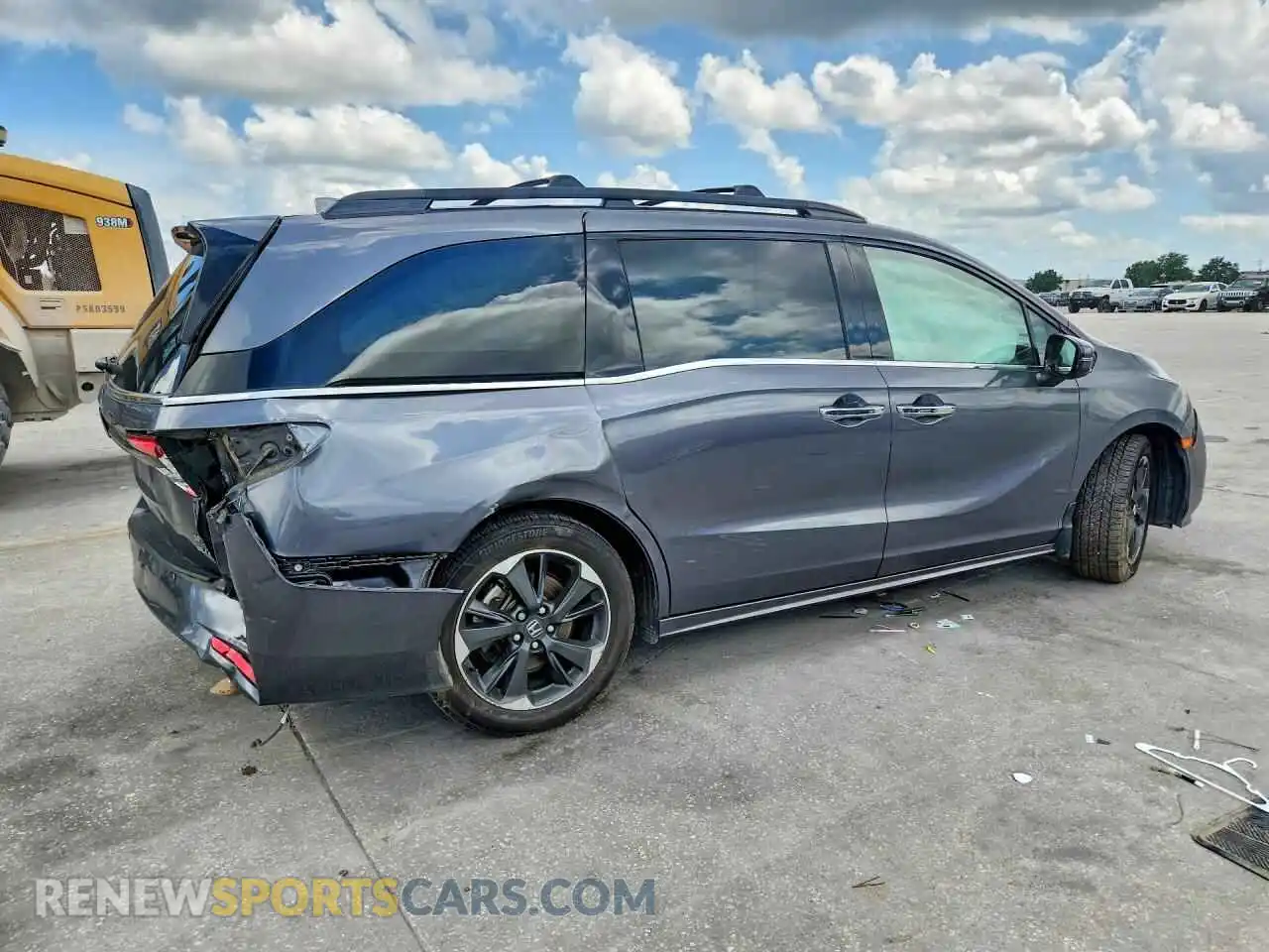 3 Photograph of a damaged car 5FNRL6H97PB043122 HONDA ODYSSEY 2023