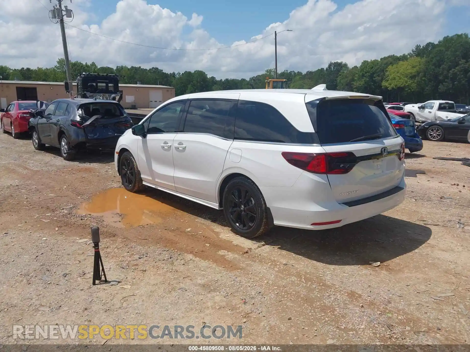 3 Фотография поврежденного автомобиля 5FNRL6H98PB047194 HONDA ODYSSEY 2023