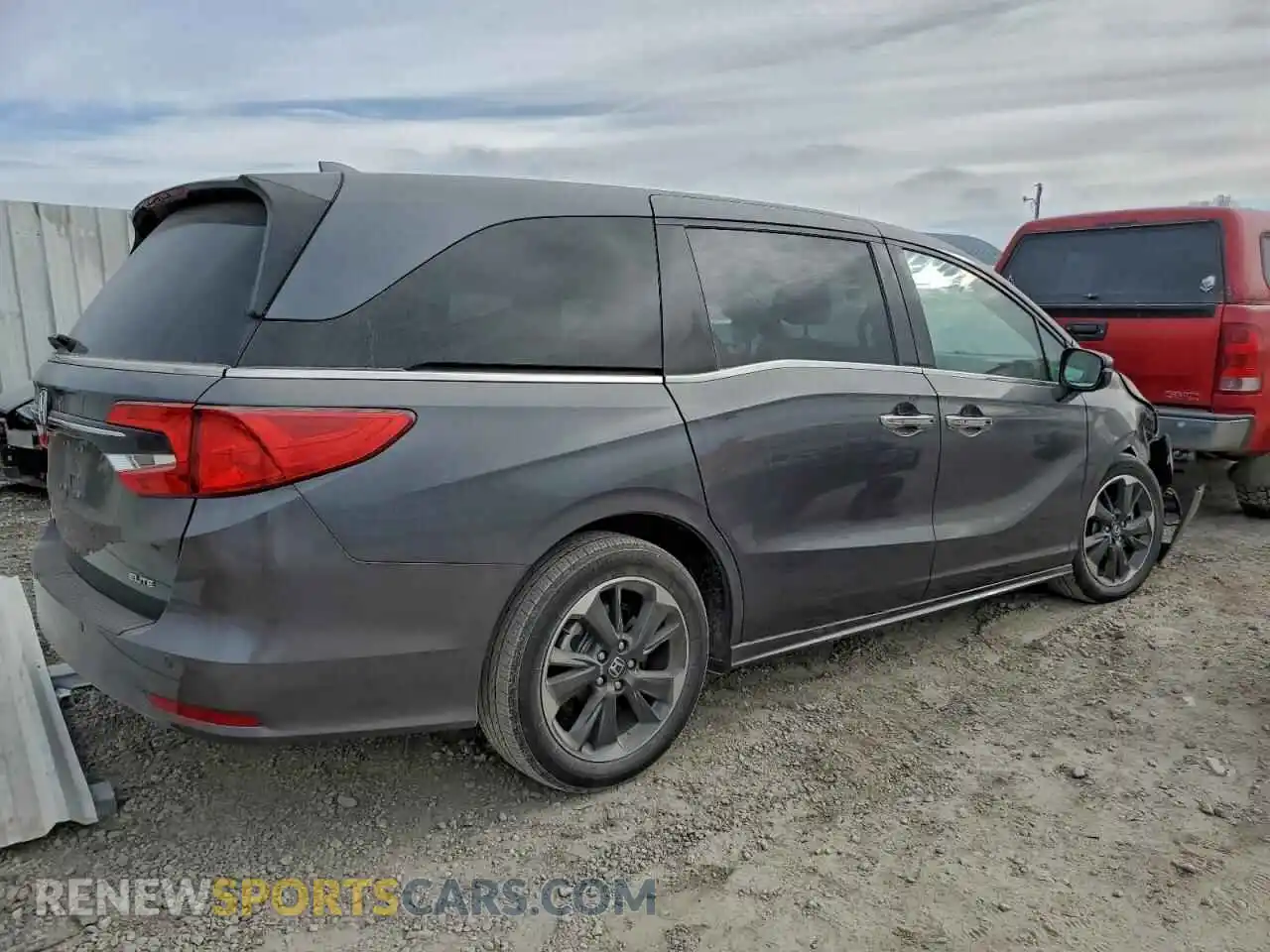 3 Photograph of a damaged car 5FNRL6H99PB050282 HONDA ODYSSEY 2023