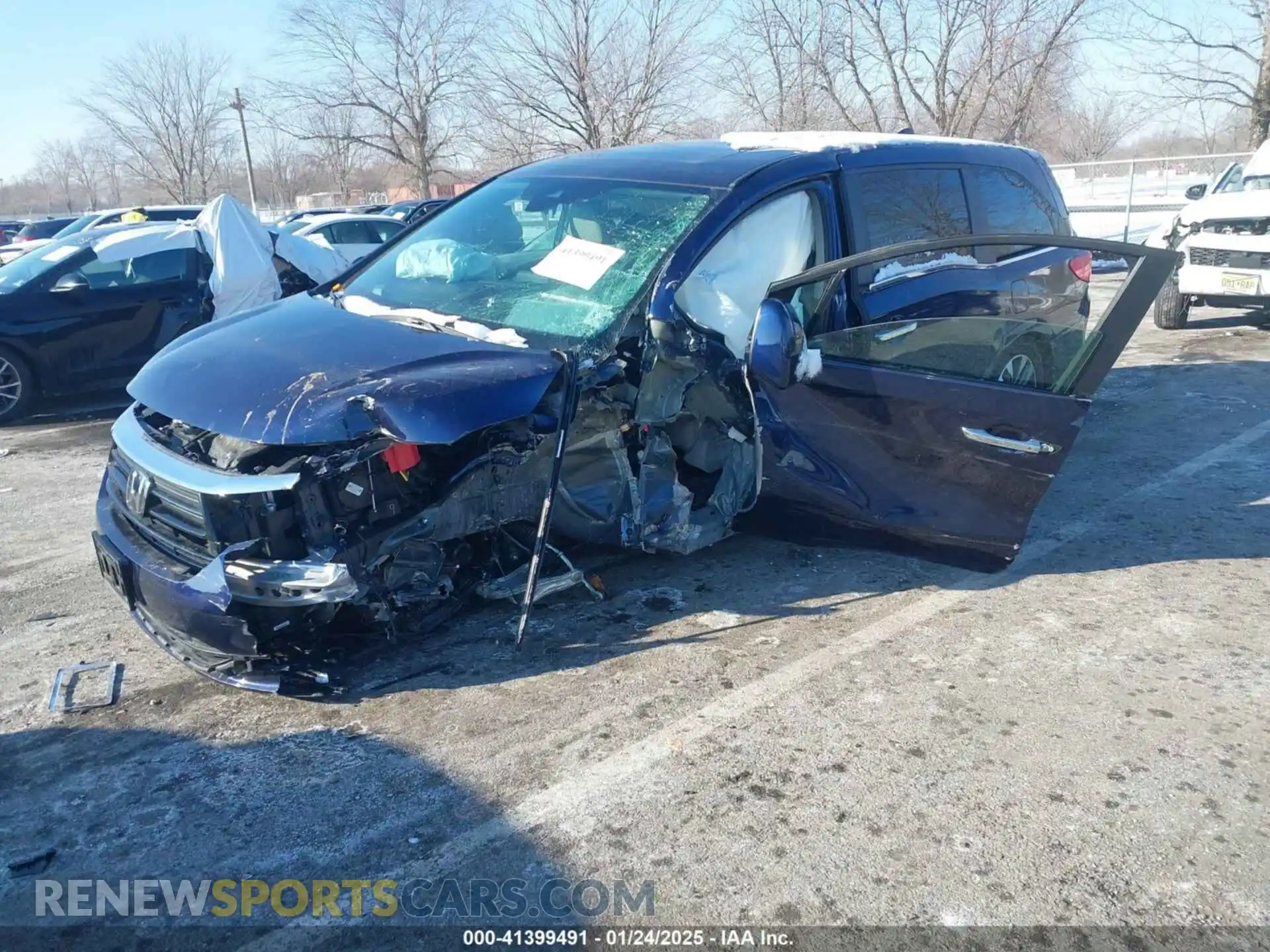 2 Photograph of a damaged car 5FNRL6H60RB061017 HONDA ODYSSEY 2024